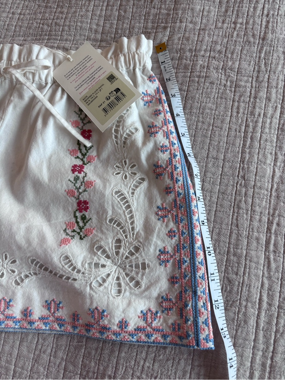 NWT Sézane Math Shorts in Placed Pastel Embroidery Size 4/36 - Picture 7 of 7